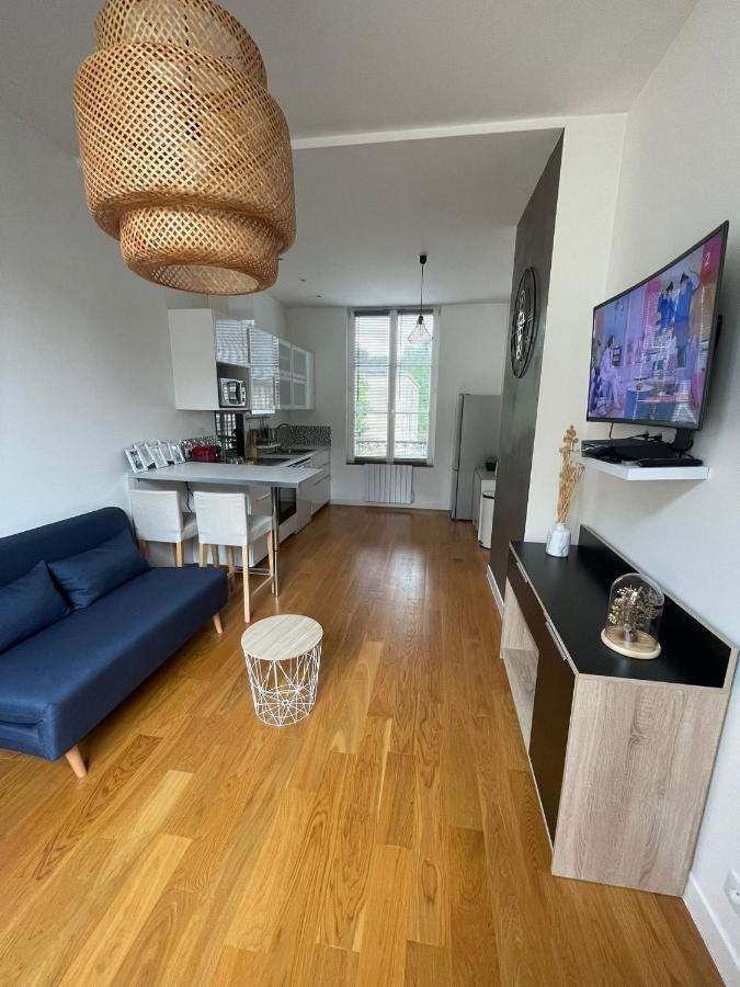 Apartament Le Logis Des Remparts - Hyper Centre Compiègne Zewnętrze zdjęcie